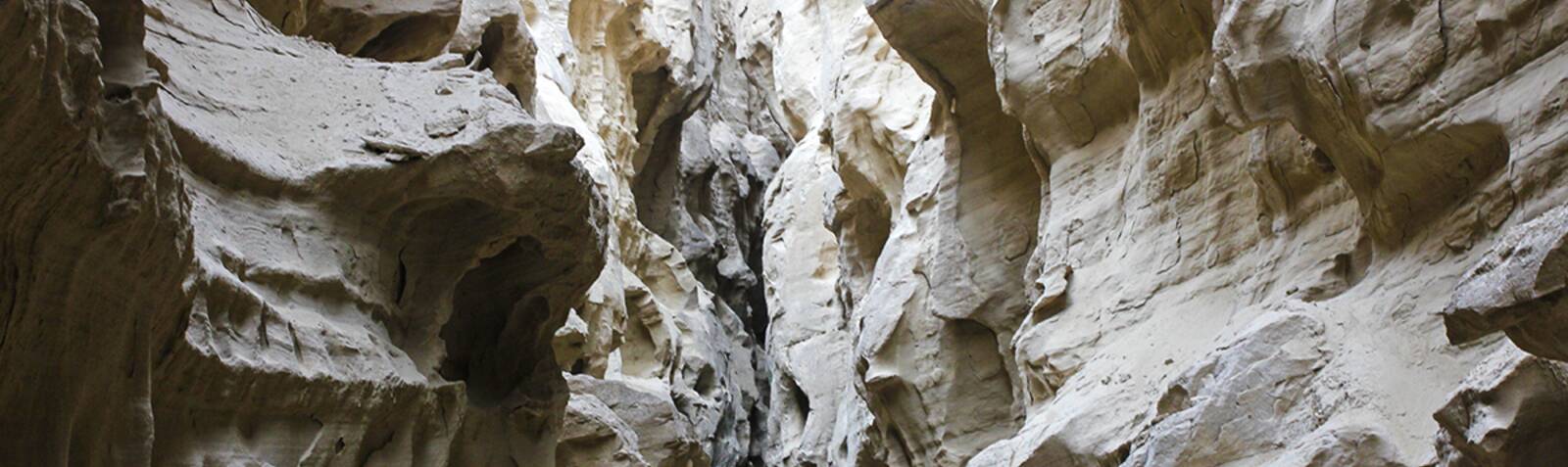 Chahkooh Canyon | Visit iran